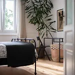 Val Maistro Apartman *
